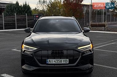 Внедорожник / Кроссовер Audi e-tron 2019 в Харькове