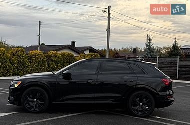 Внедорожник / Кроссовер Audi e-tron 2019 в Харькове
