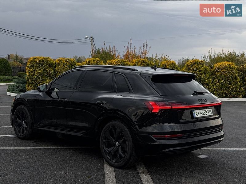 Внедорожник / Кроссовер Audi e-tron 2019 в Харькове