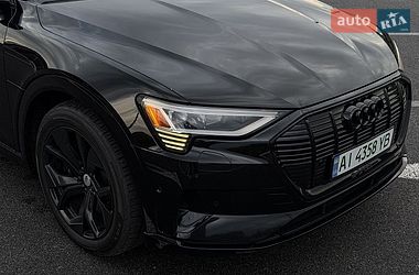 Внедорожник / Кроссовер Audi e-tron 2019 в Харькове
