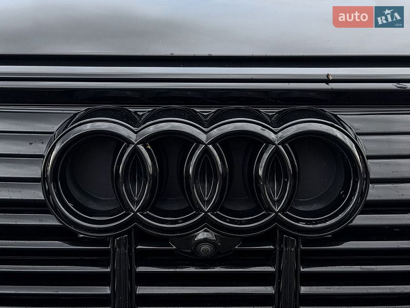 Внедорожник / Кроссовер Audi e-tron 2019 в Харькове