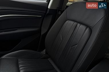 Внедорожник / Кроссовер Audi e-tron 2019 в Харькове