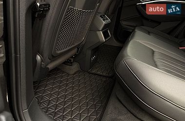 Внедорожник / Кроссовер Audi e-tron 2019 в Харькове