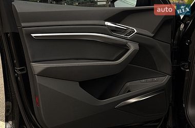Внедорожник / Кроссовер Audi e-tron 2019 в Харькове