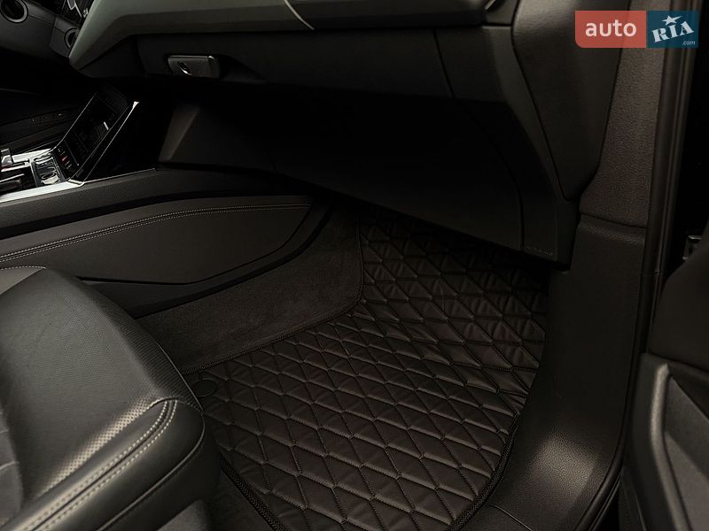 Внедорожник / Кроссовер Audi e-tron 2019 в Харькове