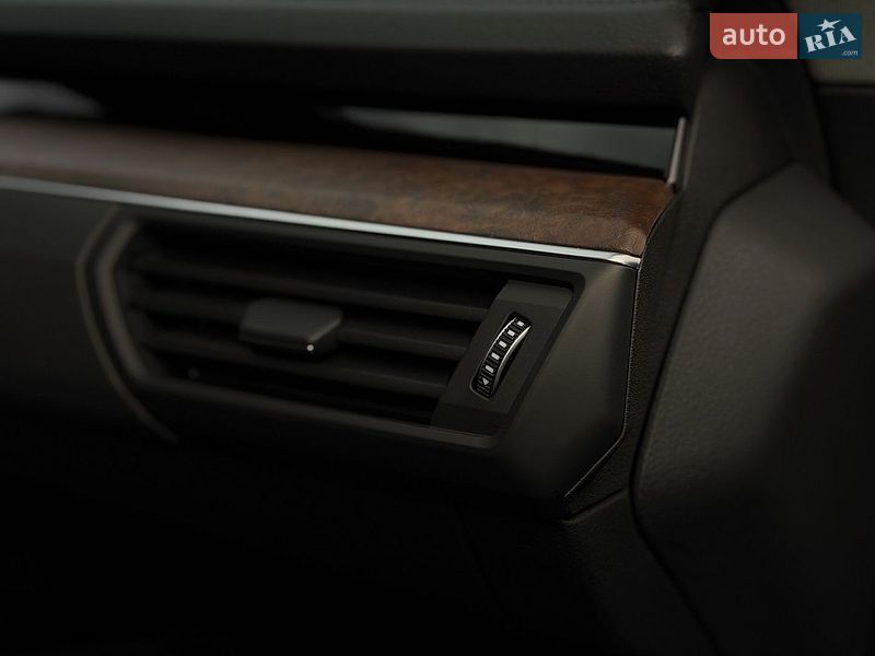 Внедорожник / Кроссовер Audi e-tron 2019 в Харькове