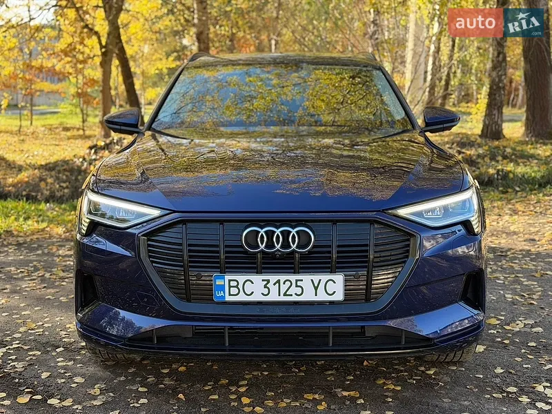 Audi e-tron