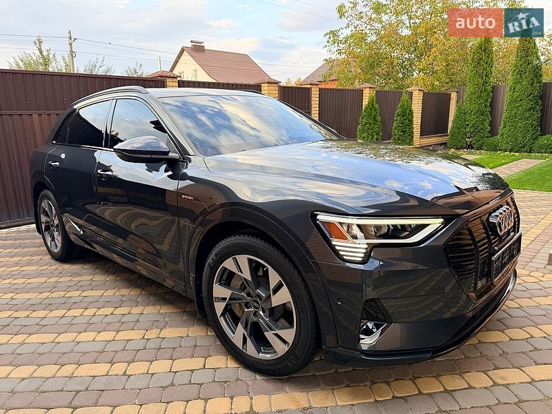 Позашляховик / Кросовер Audi e-tron 2022 в Вінниці фото 4 Позашляховик / Кросовер Audi e-tron 2022 в Вінниці