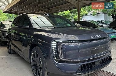 Внедорожник / Кроссовер Audi E7X 2026 в Киеве
