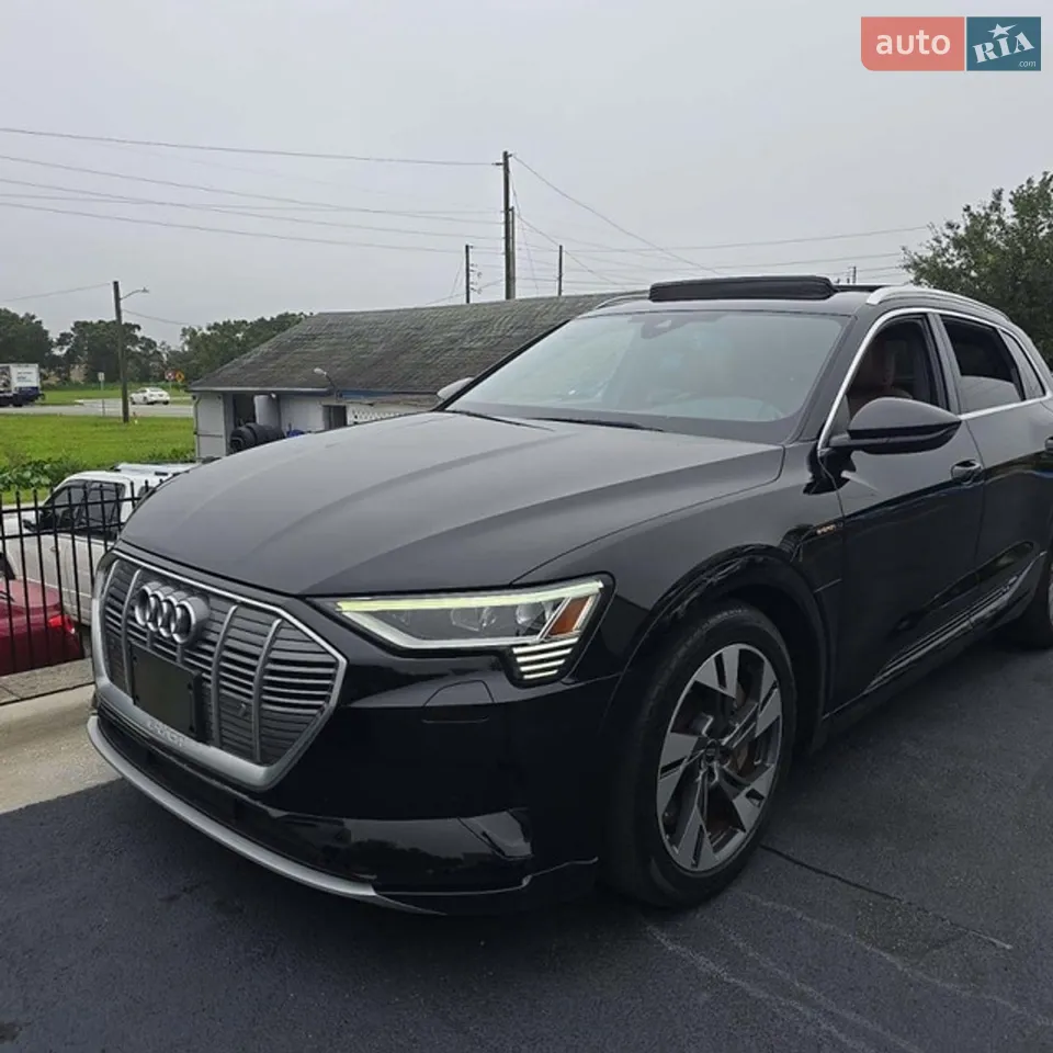 2021 Audi e-tron - мініатюра 23