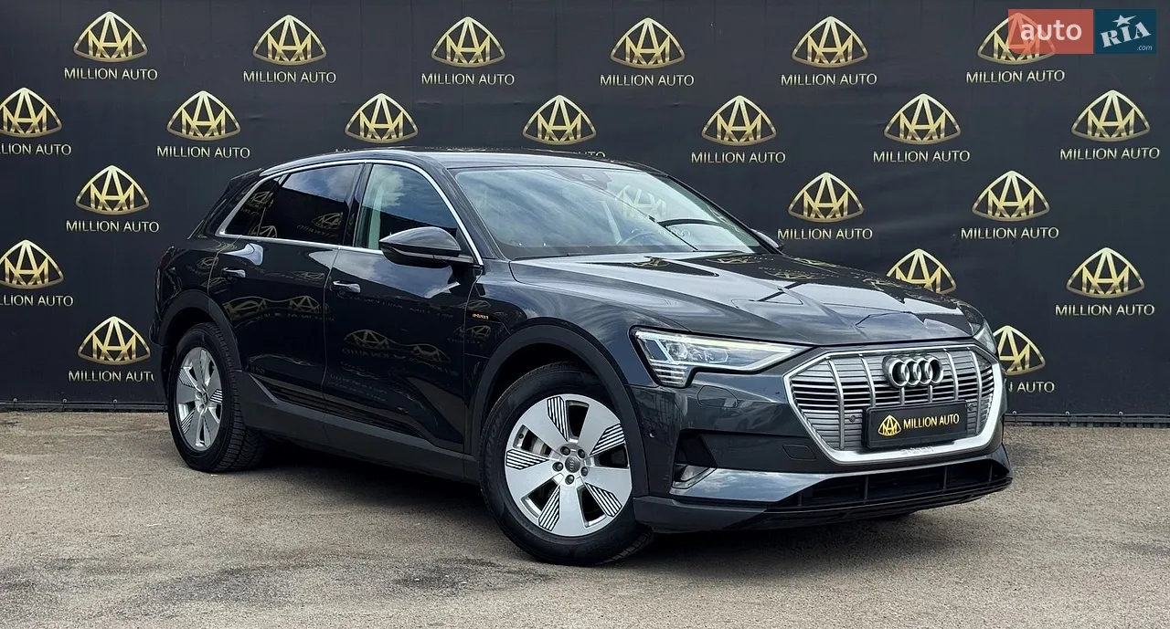 2020 Audi e-tron - мініатюра 44