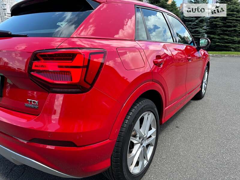 Позашляховик / Кросовер Audi Q2 2017 в Києві