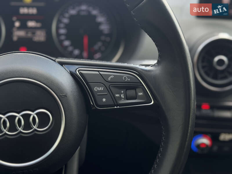 Внедорожник / Кроссовер Audi Q2 2016 в Мукачево