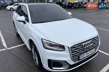 Внедорожник / Кроссовер Audi Q2 2020 в 