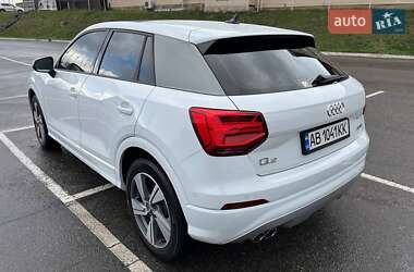 Внедорожник / Кроссовер Audi Q2 2020 в 