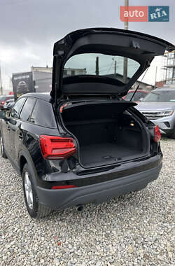 Внедорожник / Кроссовер Audi Q2 2018 в 