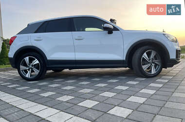 Внедорожник / Кроссовер Audi Q2 2017 в 
