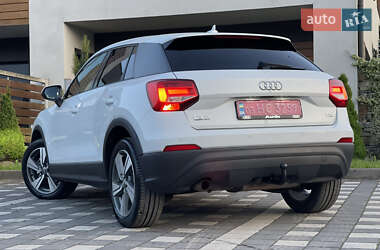 Внедорожник / Кроссовер Audi Q2 2017 в 