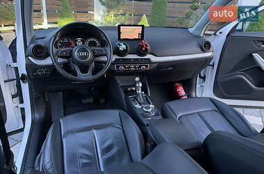 Внедорожник / Кроссовер Audi Q2 2017 в 