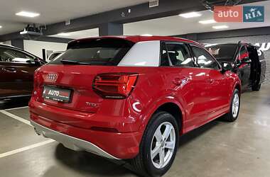 Внедорожник / Кроссовер Audi Q2 2018 в 
