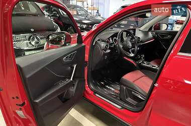 Внедорожник / Кроссовер Audi Q2 2018 в 