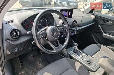 Внедорожник / Кроссовер Audi Q2 2018 в 
