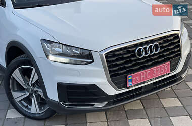 Внедорожник / Кроссовер Audi Q2 2017 в 