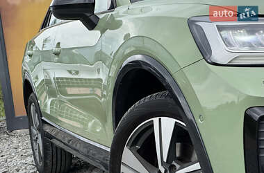 Внедорожник / Кроссовер Audi Q2 2020 в 