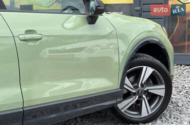 Внедорожник / Кроссовер Audi Q2 2020 в 