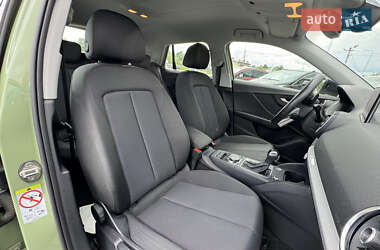 Внедорожник / Кроссовер Audi Q2 2020 в 
