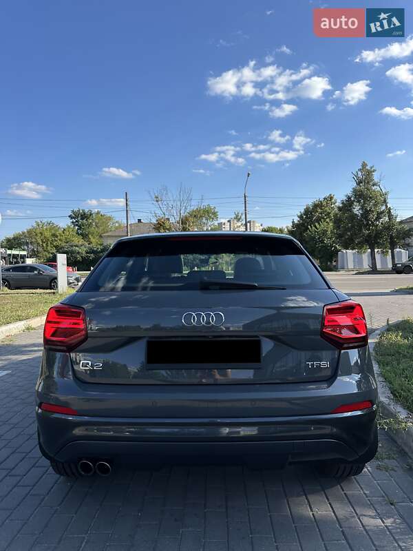 Позашляховик / Кросовер Audi Q2 2017 в Києві