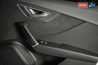 Внедорожник / Кроссовер Audi Q2 2022 в 