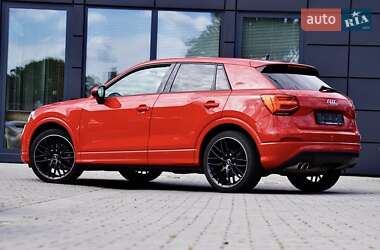 Внедорожник / Кроссовер Audi Q2 2021 в 