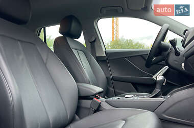 Внедорожник / Кроссовер Audi Q2 2023 в 