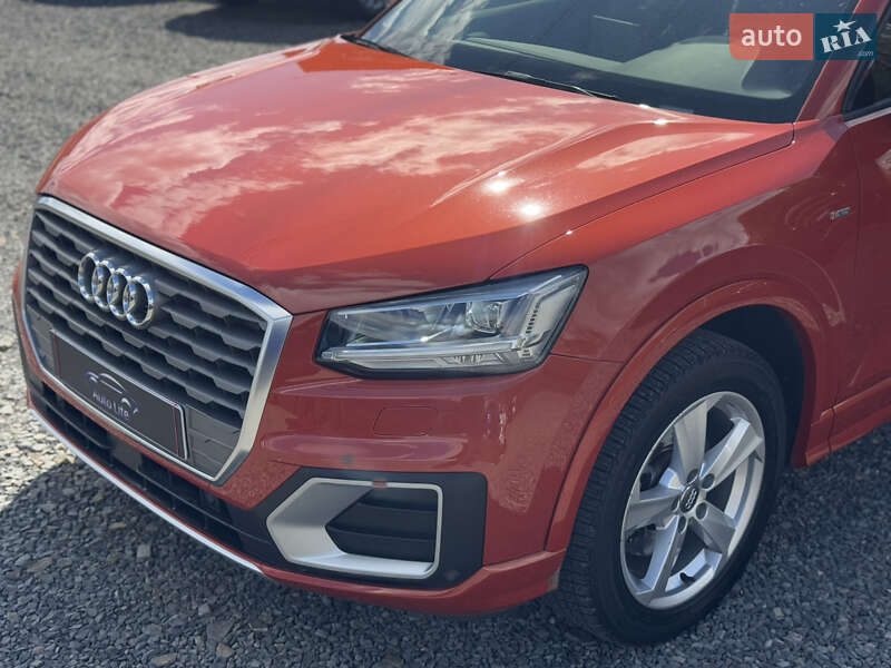 Позашляховик / Кросовер Audi Q2 2016 в Мукачевому