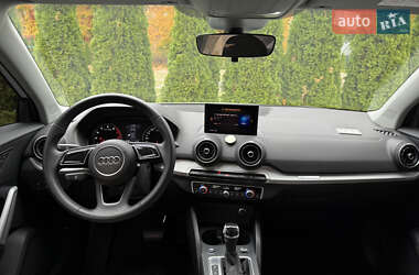 Внедорожник / Кроссовер Audi Q2 2023 в 
