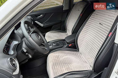 Внедорожник / Кроссовер Audi Q2 2023 в 
