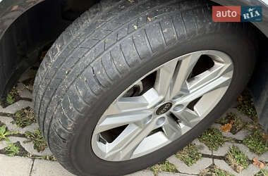 Внедорожник / Кроссовер Audi Q2 2023 в 