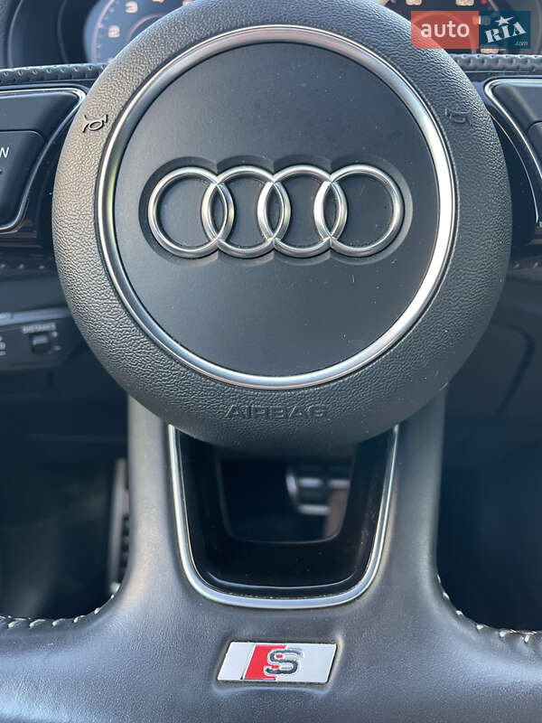 Позашляховик / Кросовер Audi Q2 2016 в Києві фото 25 Позашляховик / Кросовер Audi Q2 2016 в Києві