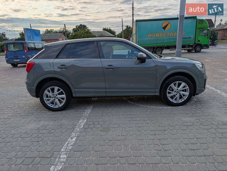 Внедорожник / Кроссовер Audi Q2 2018 в Харькове