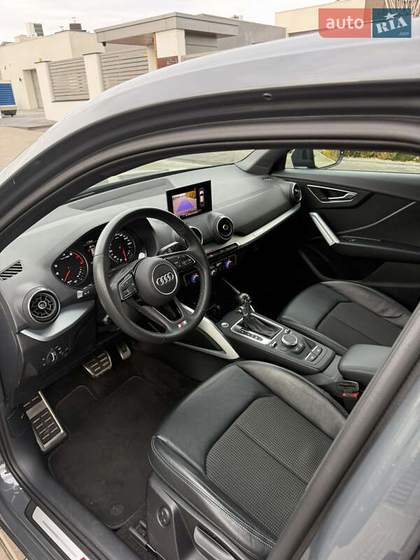 Позашляховик / Кросовер Audi Q2 2019 в Рівному