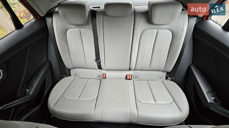 Позашляховик / Кросовер Audi Q2 2017 в Софіївській Борщагівці