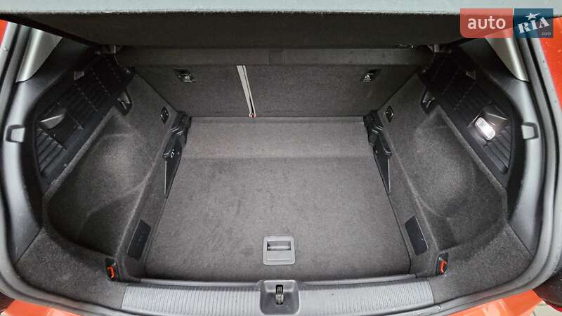 Позашляховик / Кросовер Audi Q2 2017 в Софіївській Борщагівці