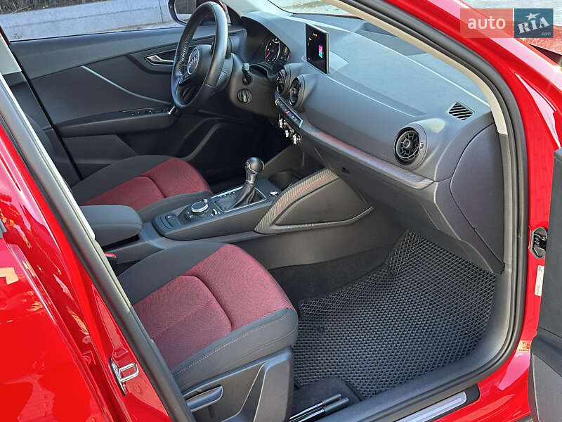 Позашляховик / Кросовер Audi Q2 2017 в Вінниці фото 48 Позашляховик / Кросовер Audi Q2 2017 в Вінниці