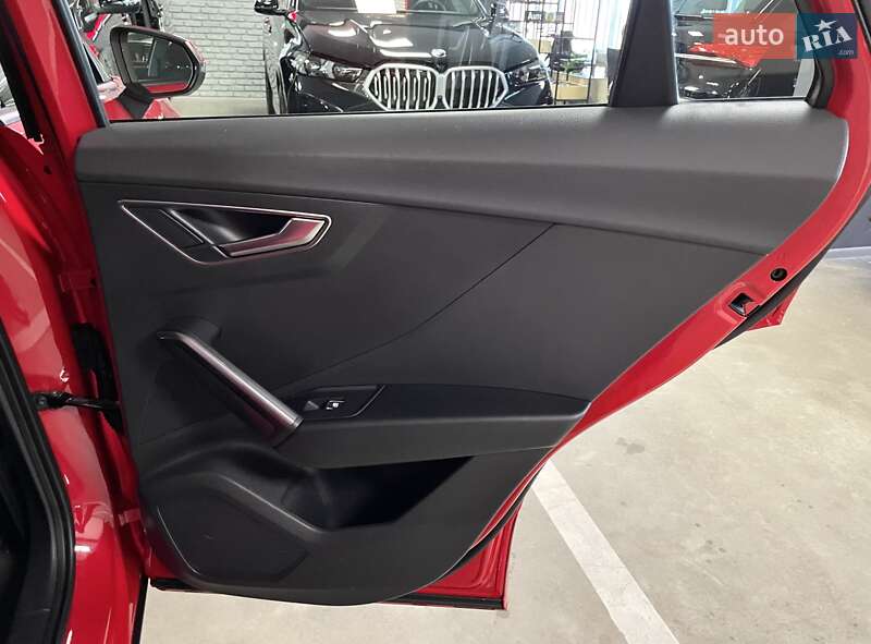 Позашляховик / Кросовер Audi Q2 2018 в Львові