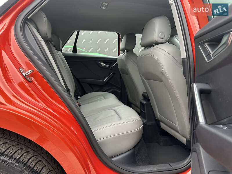 Внедорожник / Кроссовер Audi Q2 2017 в Киеве