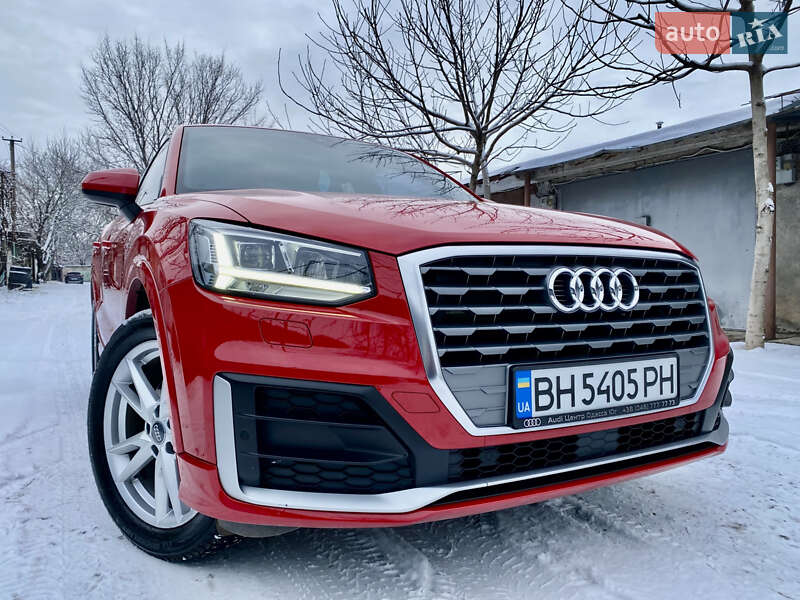 Audi Q2 2016