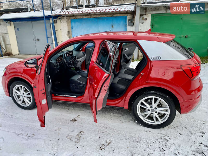 Внедорожник / Кроссовер Audi Q2 2016 в Одессе