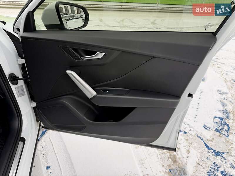 Позашляховик / Кросовер Audi Q2 2023 в Києві фото 42 Позашляховик / Кросовер Audi Q2 2023 в Києві