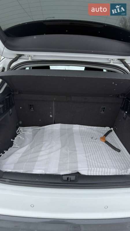 Позашляховик / Кросовер Audi Q2 2021 в Львові